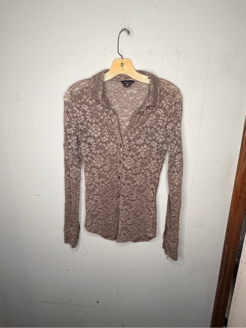 Moda International Lace Top - Picture 7 of 7